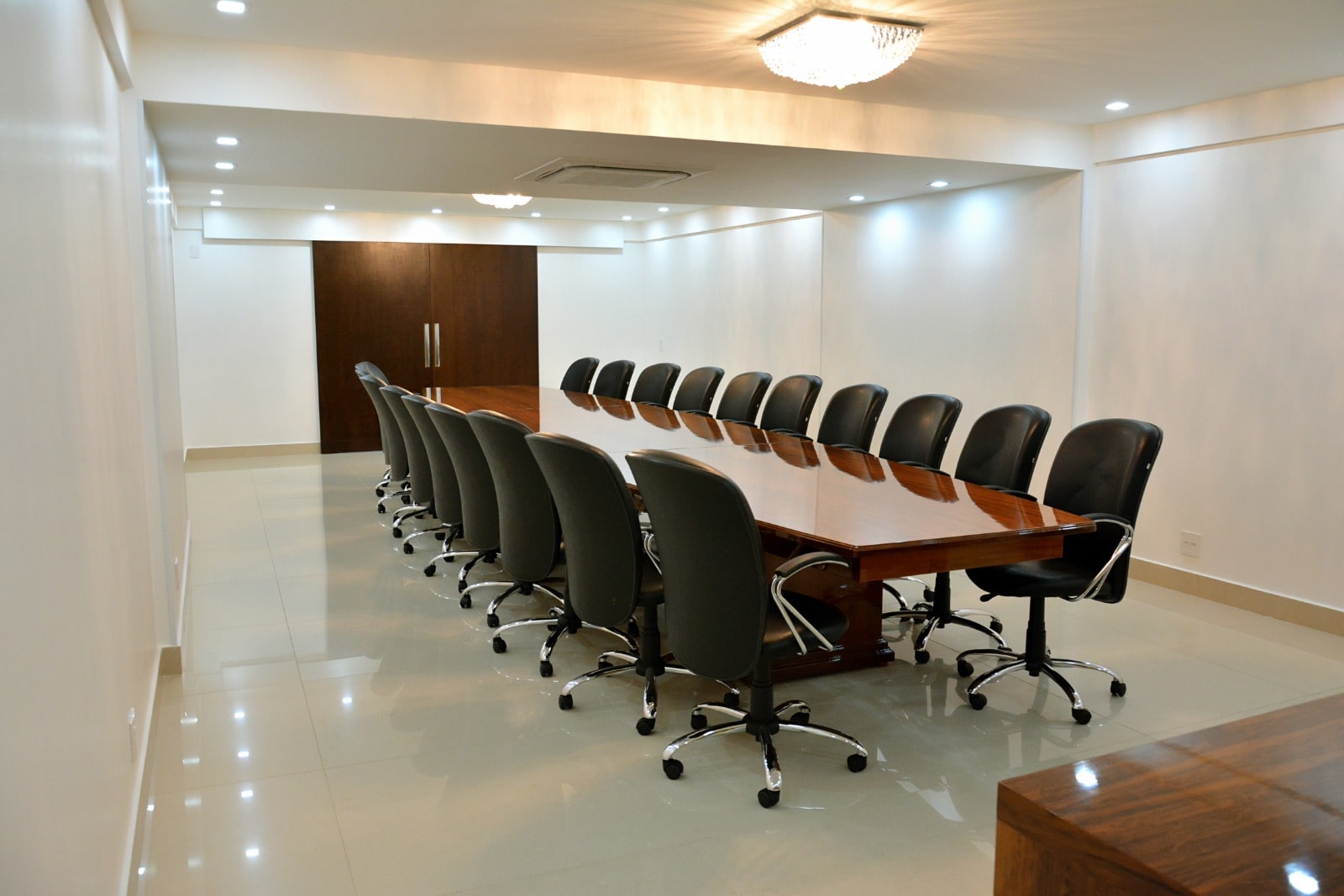 Uberaba Coworking - Sala de Reunião